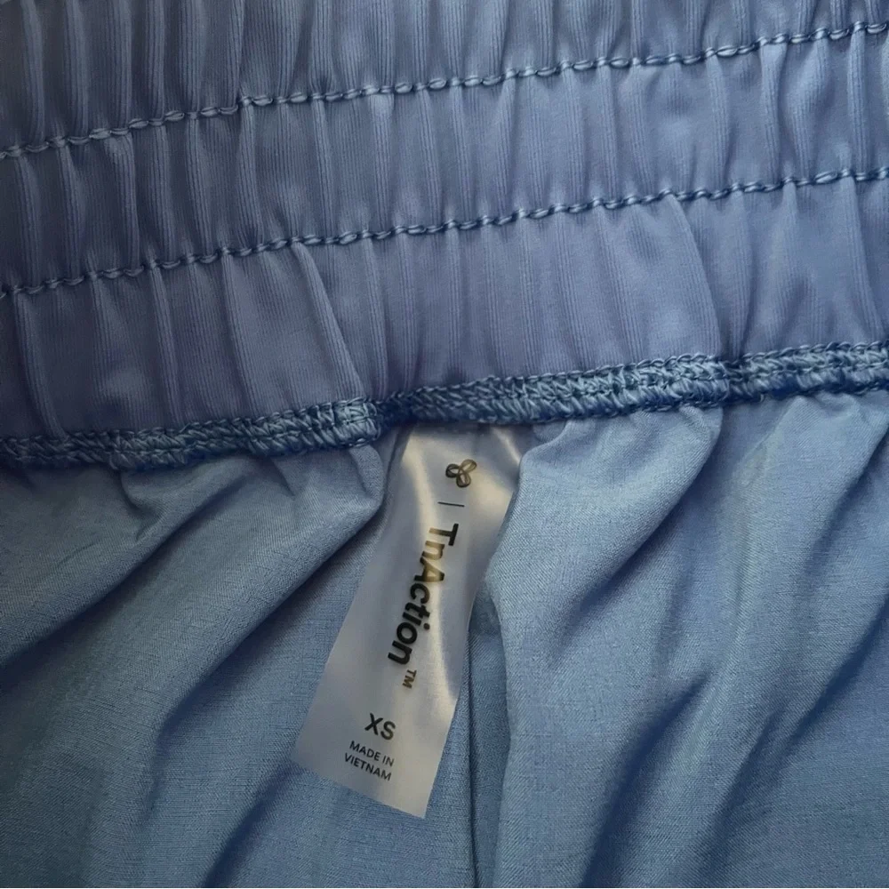 Aritzia TNA Active Boomerang Jogger Pants